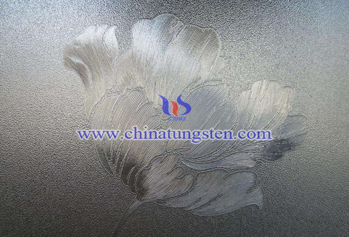 tungsten carbide glass cutter applied for cutting ornamental glass picture